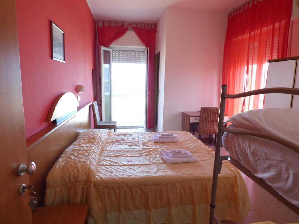 Consul Hotel ริมินี ภายนอก รูปภาพ