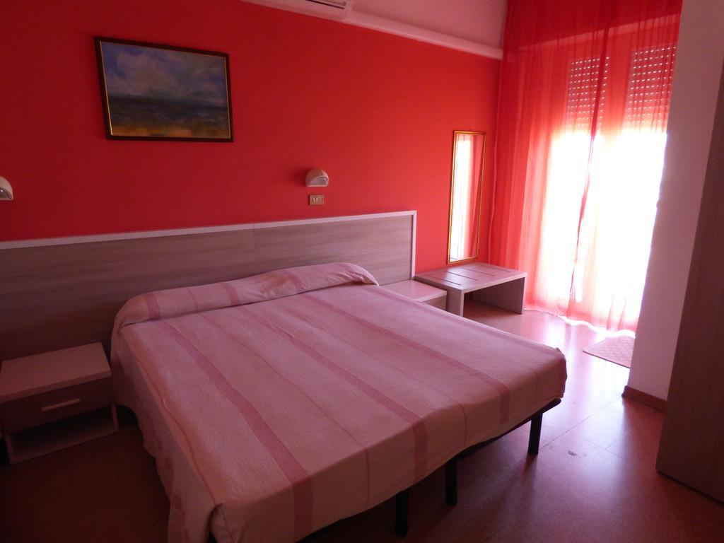 Consul Hotel ริมินี ภายนอก รูปภาพ